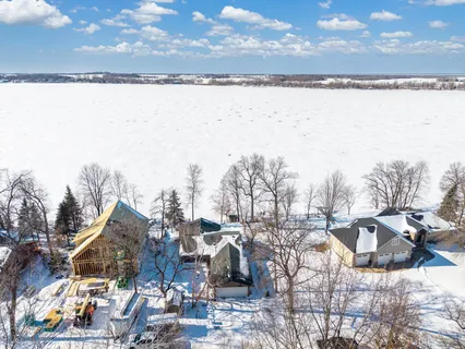 $549,990 | 62168 200th Street, Litchfield, MN 55355