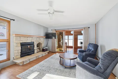 $549,990 | 62168 200th Street, Litchfield, MN 55355