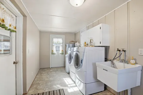 $549,990 | 62168 200th Street, Litchfield, MN 55355