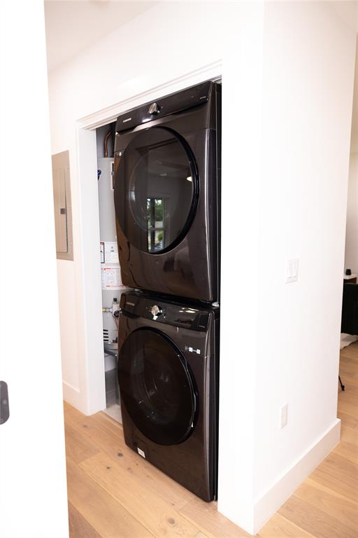 1402 Braes Ridge Drive, Unit B Austin, TX 78723 - Photo 10 of 13 a close up view of a washer and dryer