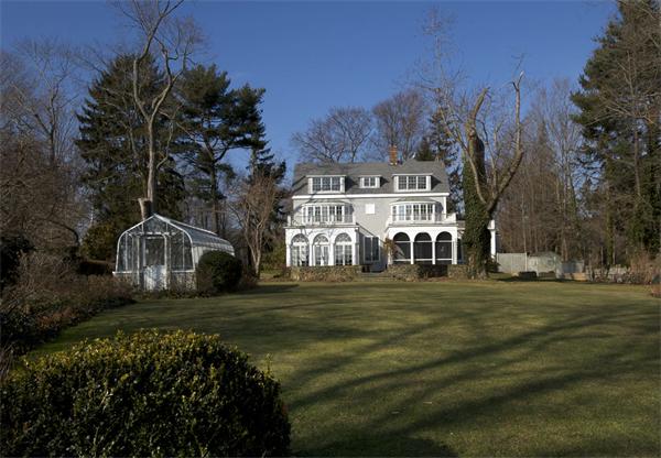 90 Bridge Street Manchester, MA 01944 - Photo 3 of 9 Gallery Image 3