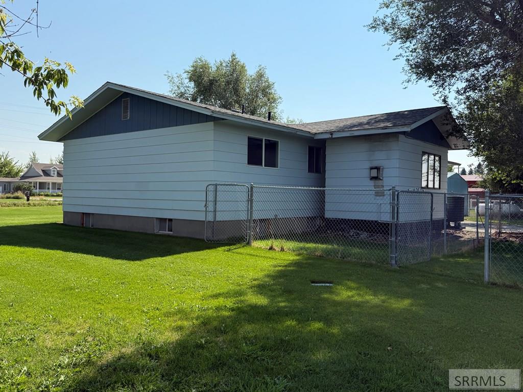 317 4300 East Rigby, ID 83442 - Photo 27 of 32