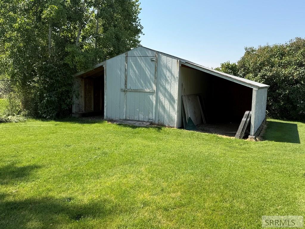 317 4300 East Rigby, ID 83442 - Photo 30 of 32