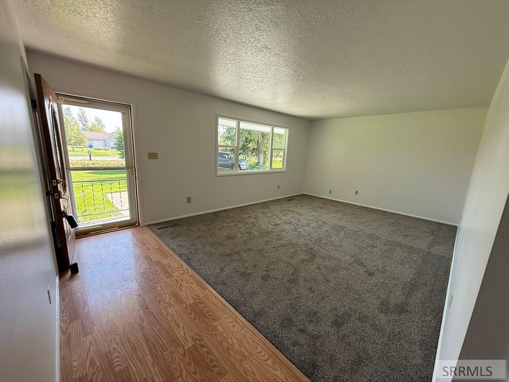 317 4300 East Rigby, ID 83442 - Photo 6 of 32