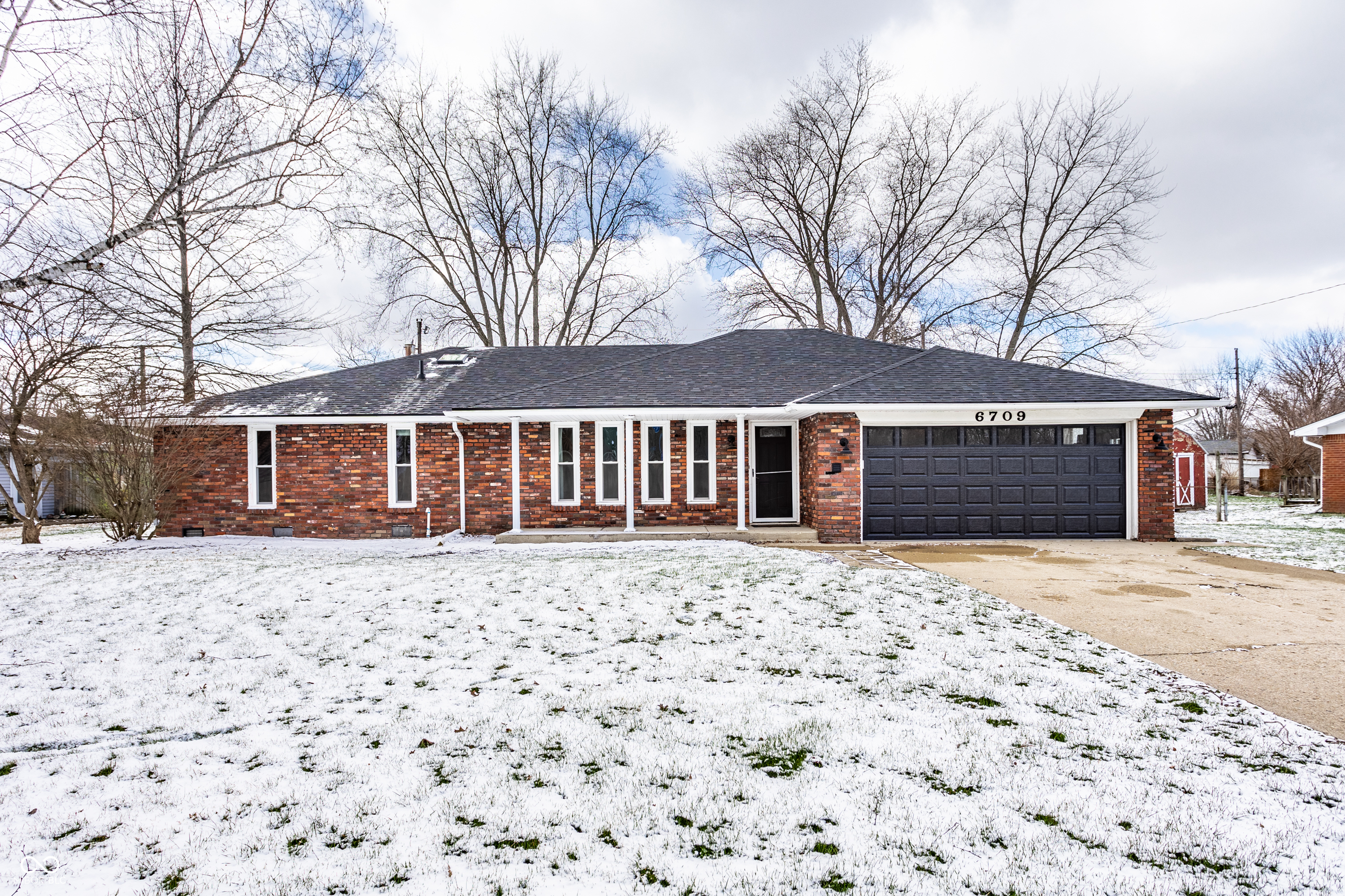 6709 Jackson Street Anderson, IN 46013 - Photo 36 of 40