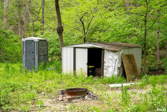 $332,455 | 0 Bee Creek Road, Pearl, IL 62361