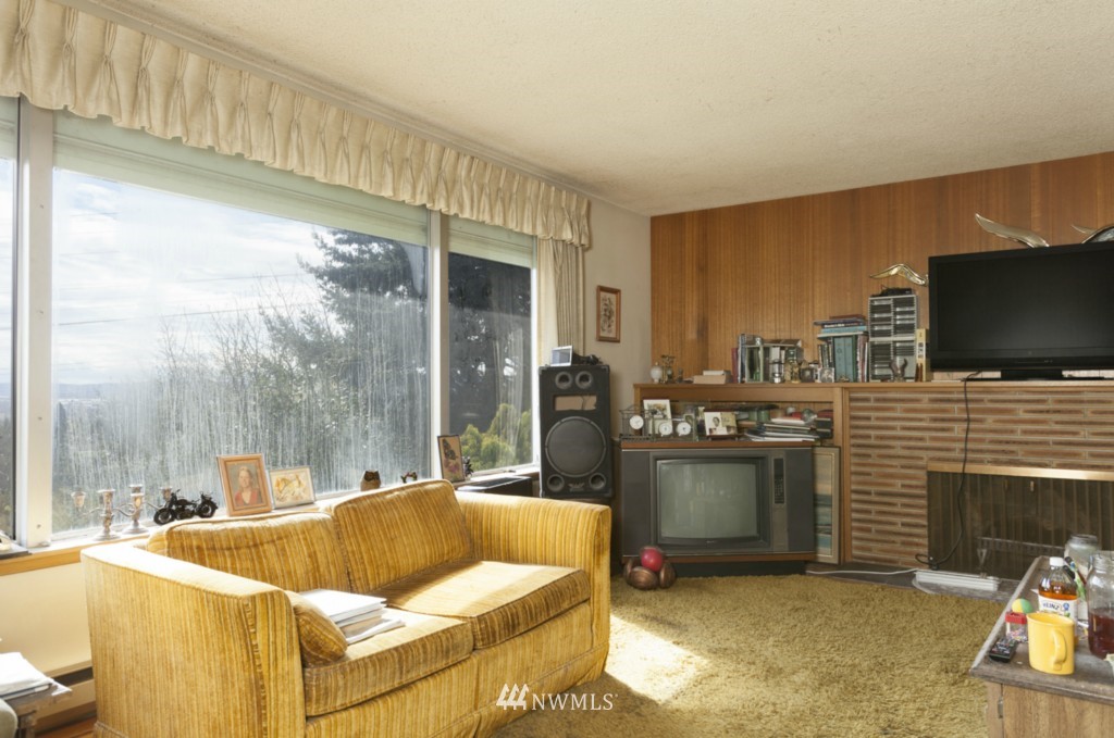 8439 South 130th Street Renton, WA 98057 - Photo 7 of 24