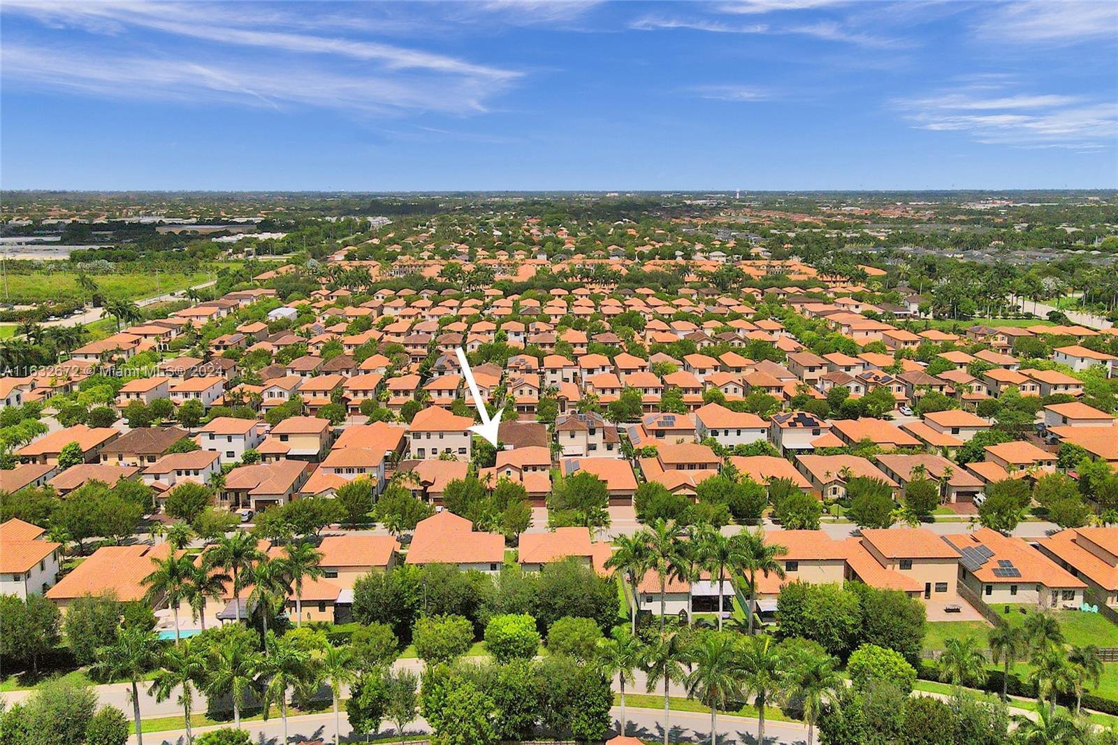 588 Southeast 35th Terrace Homestead, FL 33033 - Photo 33 of 37 an aerial view of residential houses with outdoor space and trees