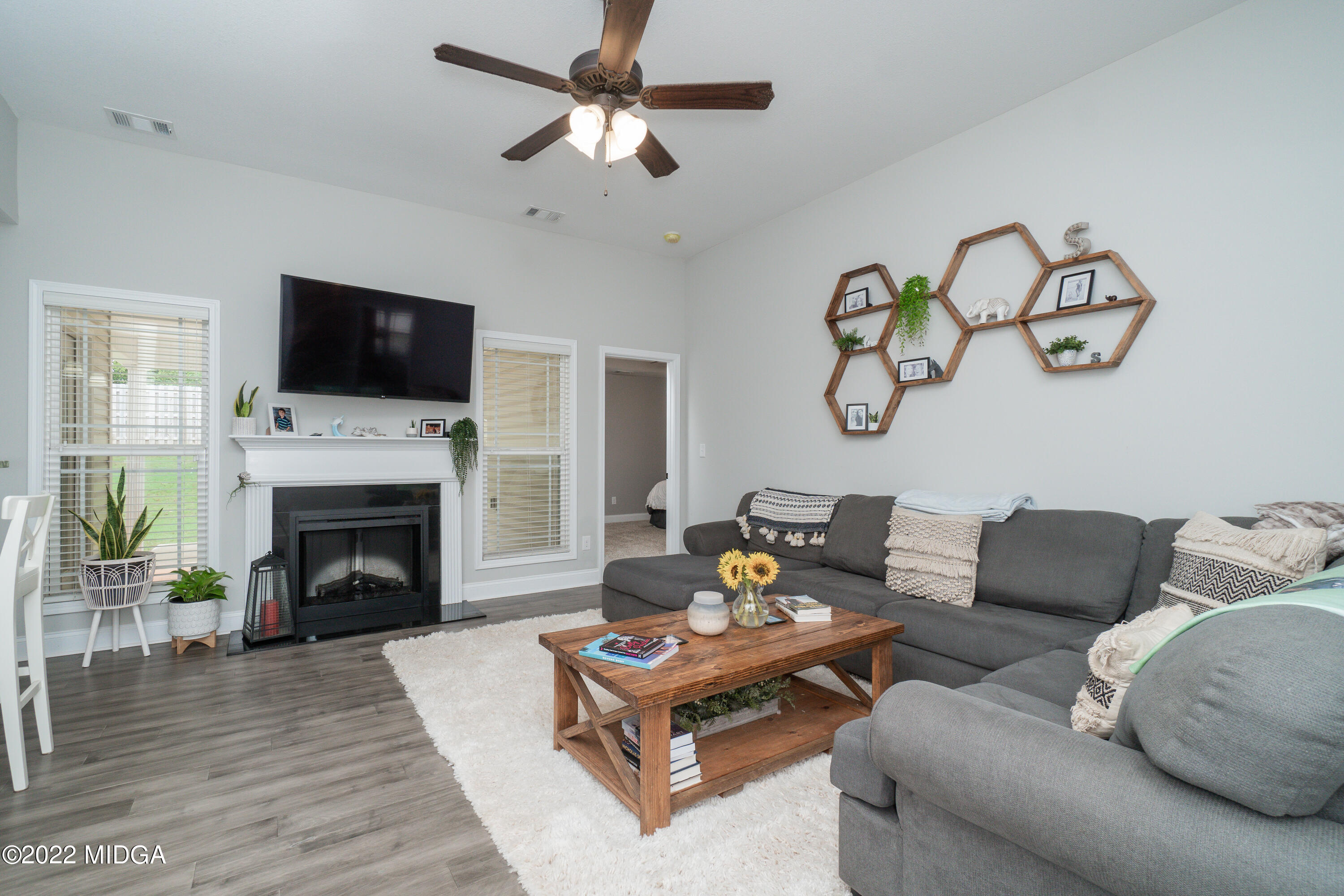127 Hawks Ridge Byron, GA 31008 - Photo 2 of 33 3
