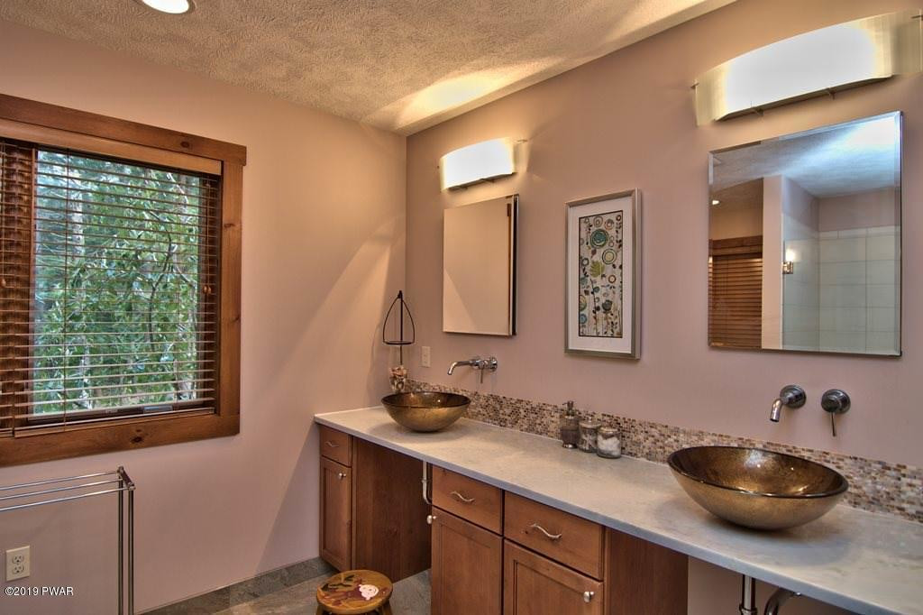86 Sheffick Road Gouldsboro, PA 18424 - Photo 29 of 77