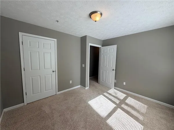 $104,900 | 13104 Fairington Ridge Circle, Lithonia, GA 30038