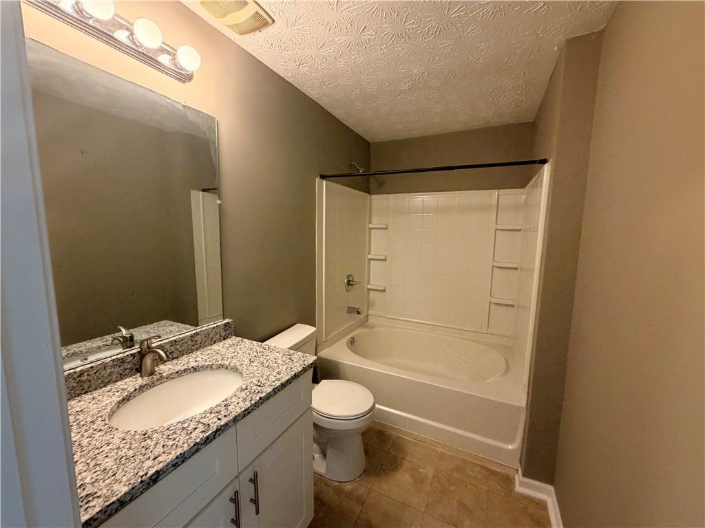 13104 Fairington Ridge Circle Lithonia, GA 30038 - Photo 8 of 14