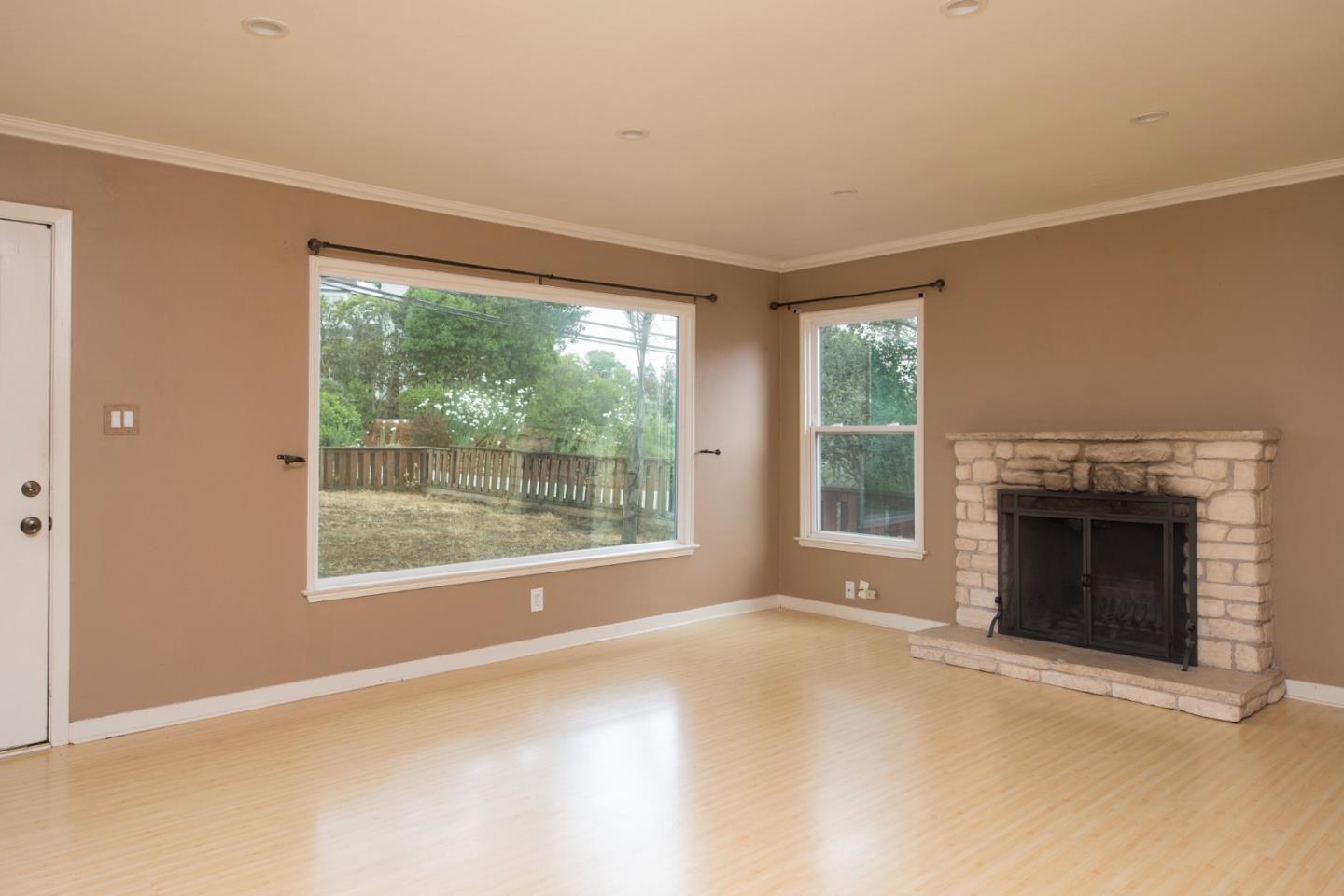 78 Work Avenue Del Rey Oaks, CA 93940 - Photo 5 of 19 Gallery Image 5