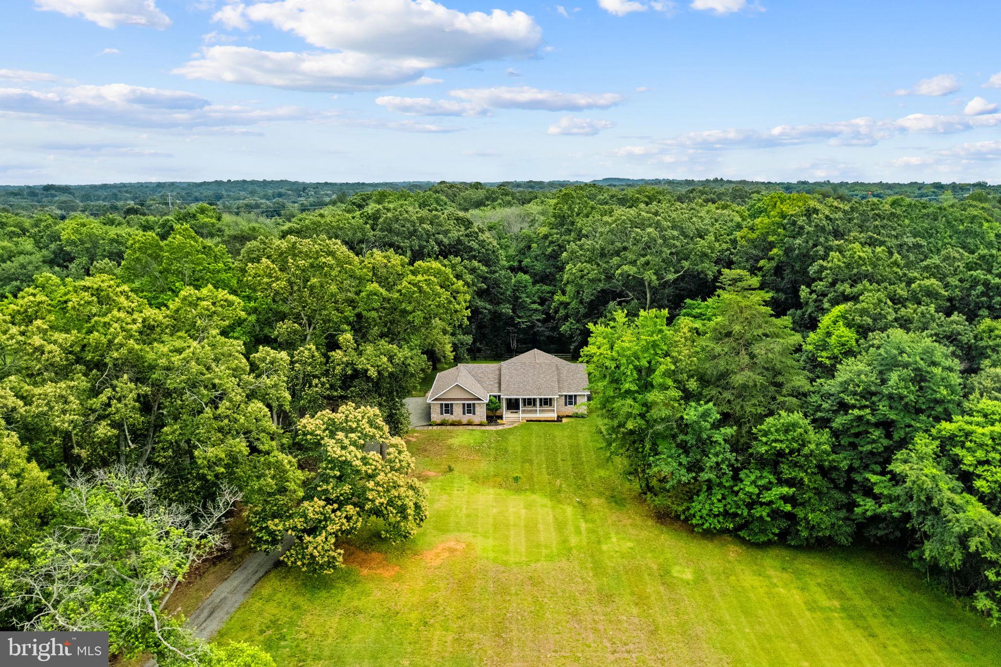9711 Clarkes Road Bealeton, VA 22712 - Photo 8 of 85
