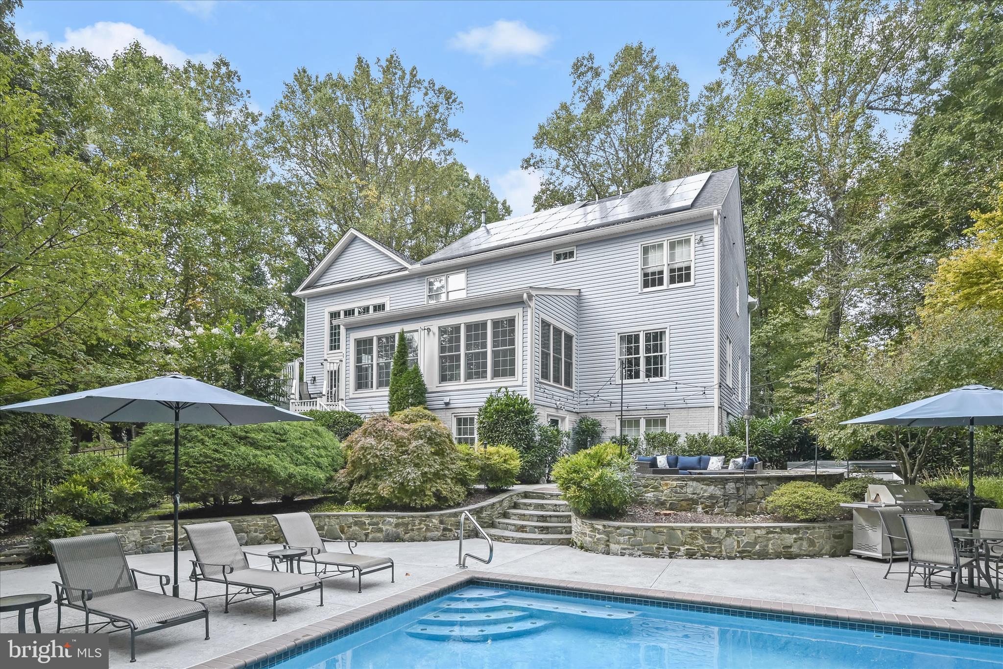 20521 Riggs Hill Way Brookeville, MD 20833 - Photo 26 of 34 Sun Deck around Pool