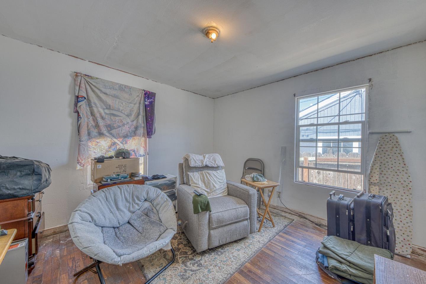266 Manfre Road Watsonville, CA 95076 - Photo 12 of 24 Gallery Image 12