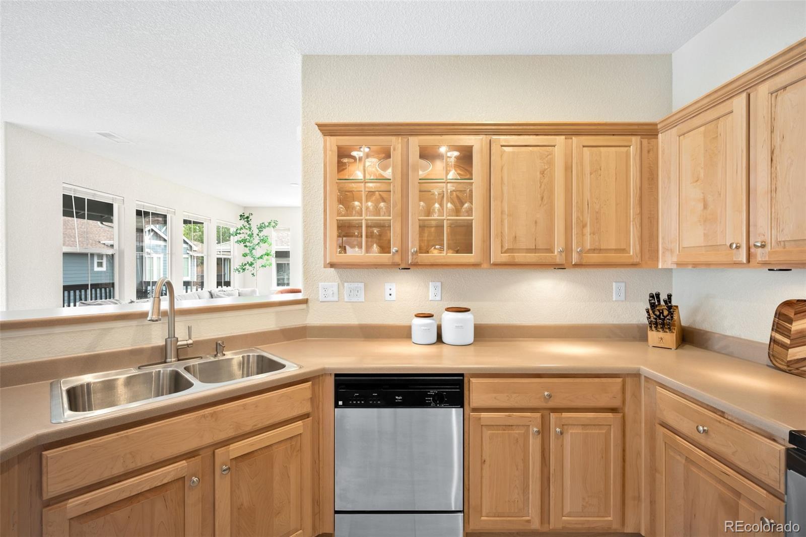 122 Whitehaven Circle Highlands Ranch, CO 80129 - Photo 14 of 31