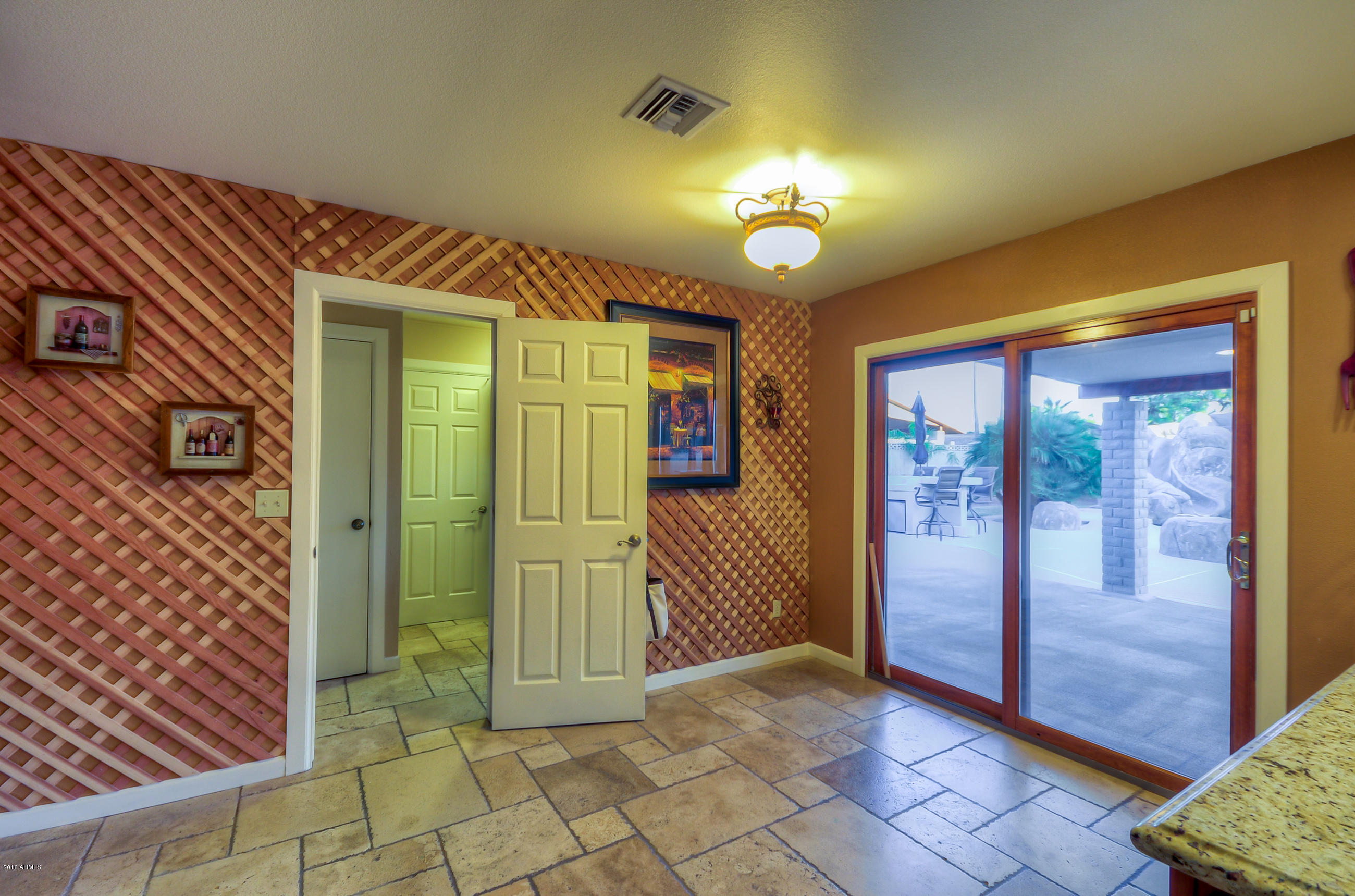 401 East Deepdale Road Phoenix, AZ 85022 - Photo 24 of 67 Kitchen (5)