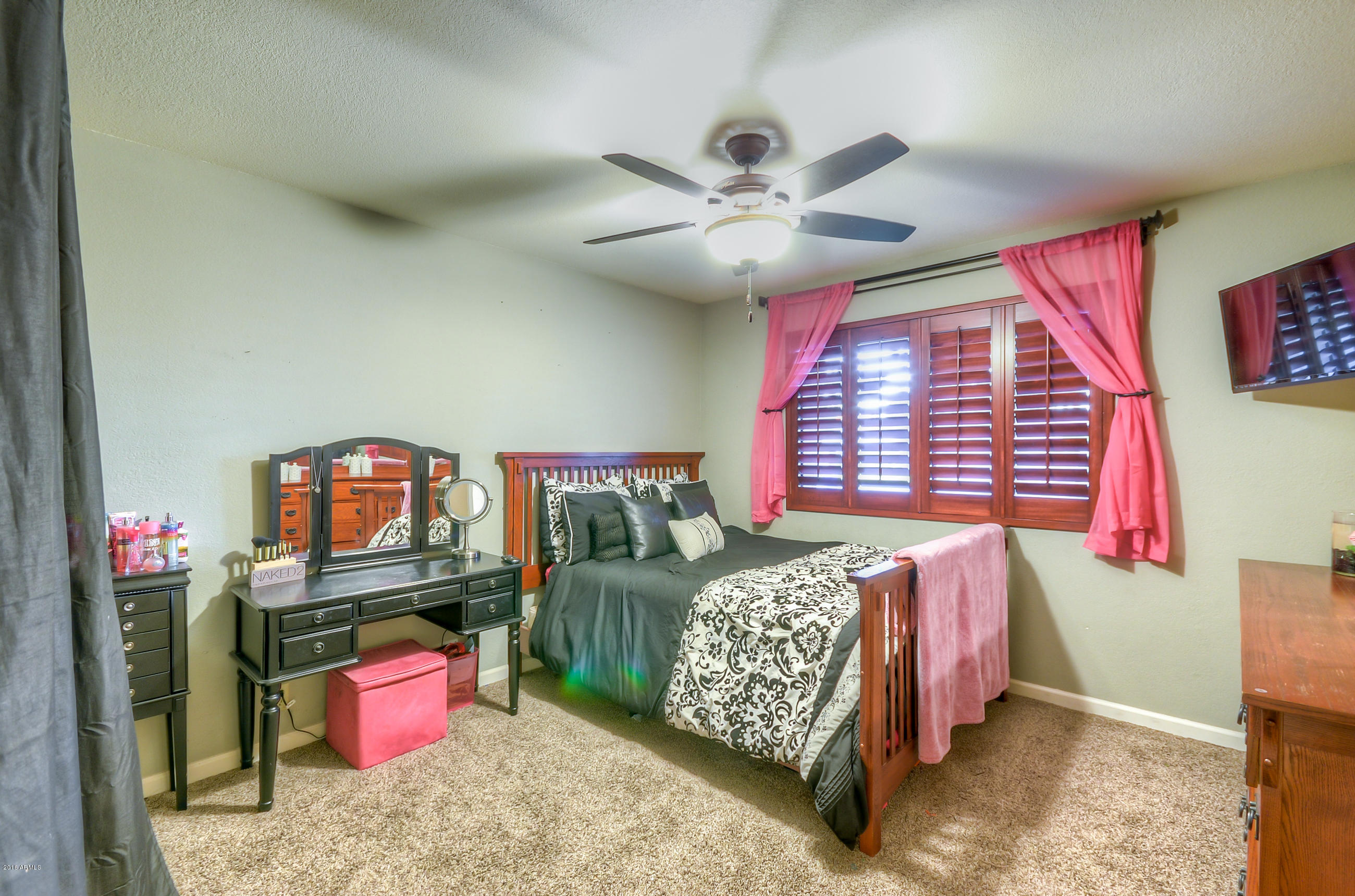 401 East Deepdale Road Phoenix, AZ 85022 - Photo 34 of 67 Additional Bedrooms (1)