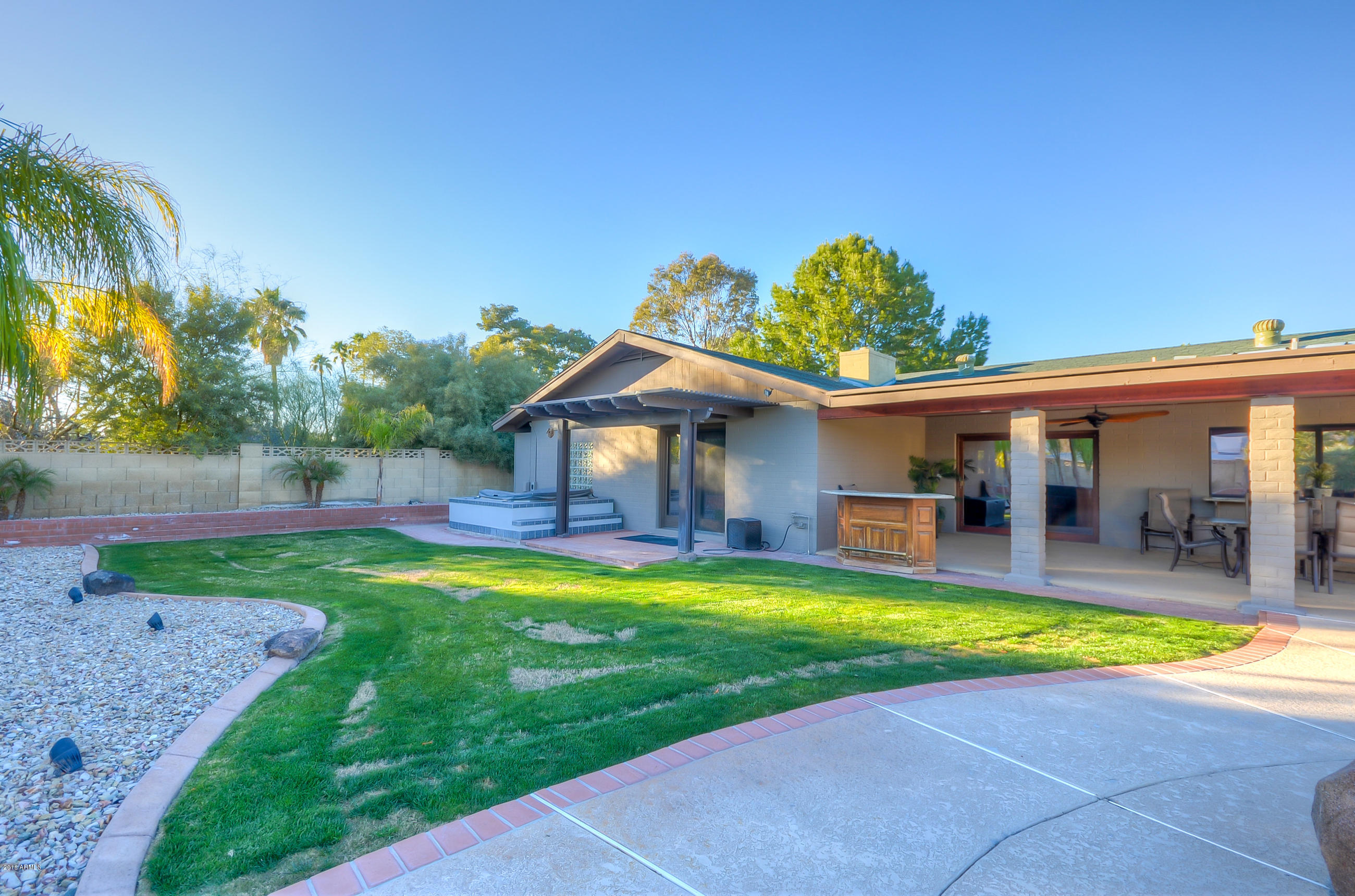 401 East Deepdale Road Phoenix, AZ 85022 - Photo 54 of 67 Rear (5)