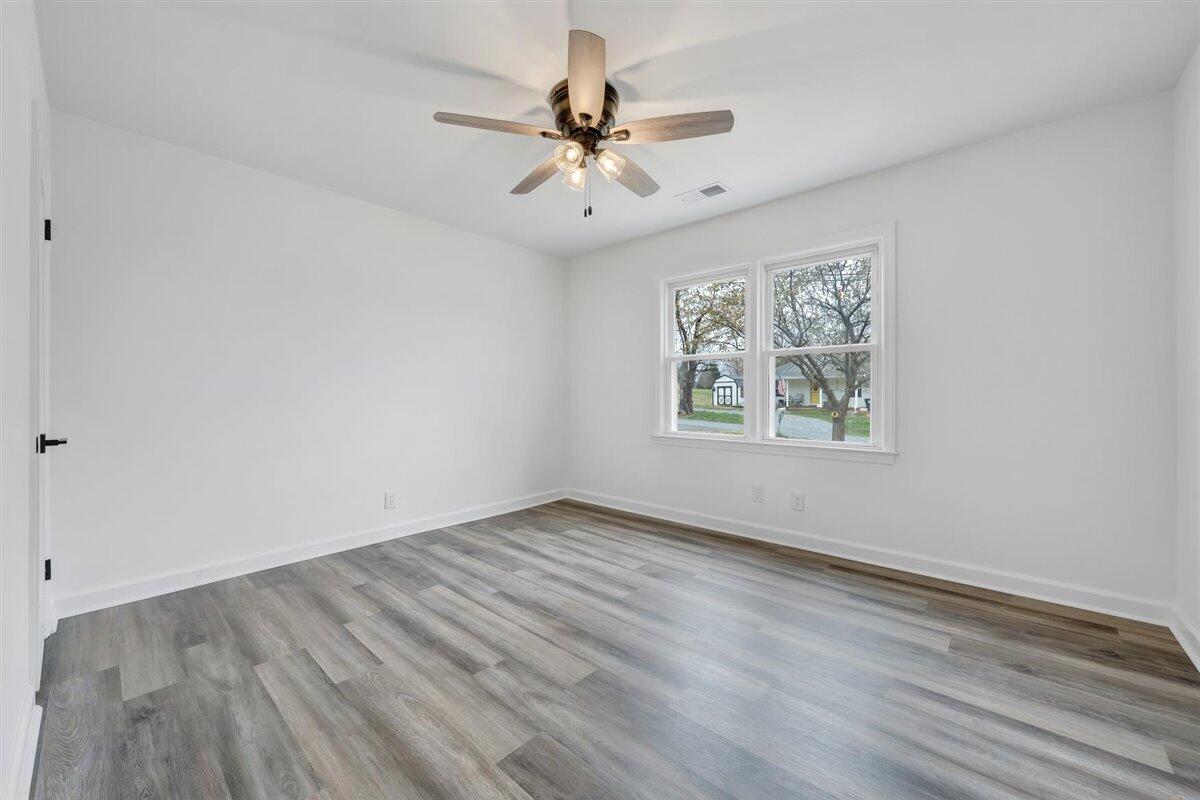 1506 Clearview Road Bedford, VA 24523 - Photo 16 of 42 16-MIB01891