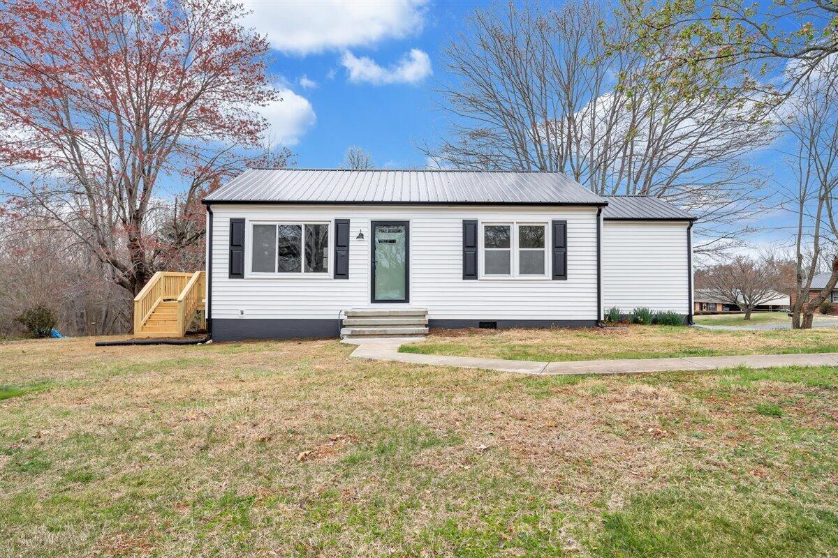 1506 Clearview Road Bedford, VA 24523 - Photo 30 of 42 30-MIB01933