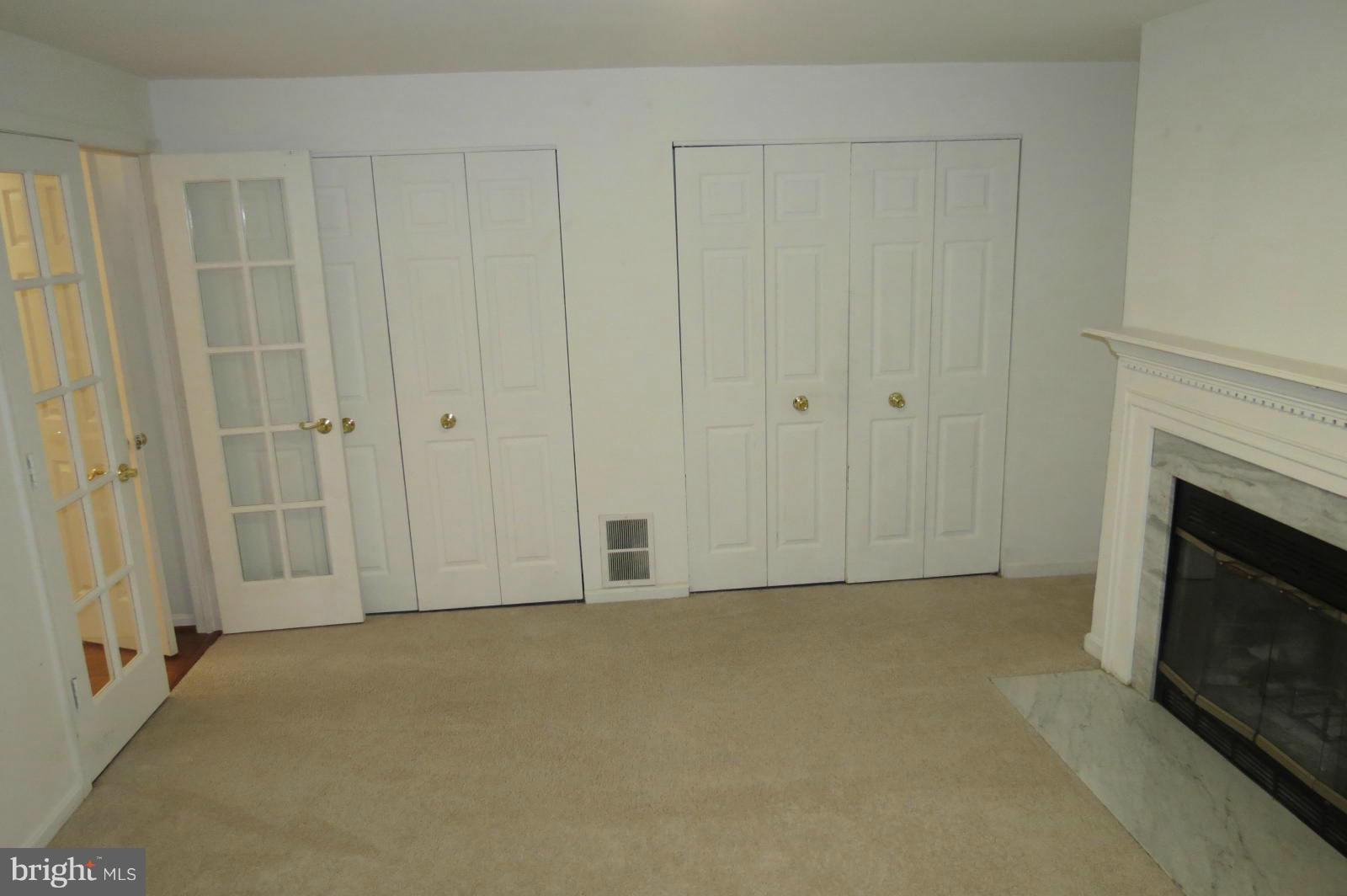 2208 Wimbledon Circle Silver Spring, MD 20906 - Photo 26 of 28 Family Room