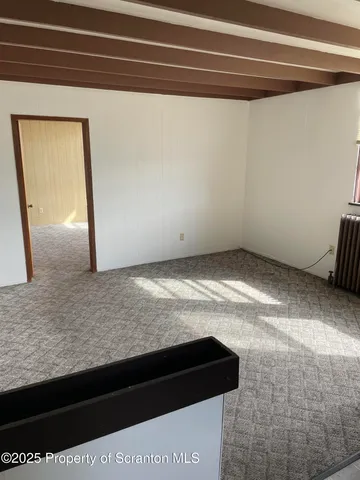 $1,000 | 17 East Carey Street, Unit 1, Plains, PA 18705