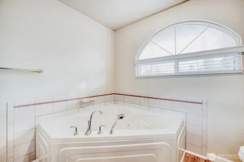 $599,950 | 8220 64th St Court West, University Place, WA 98467