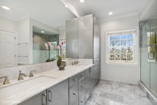 $2,599,000 | 1284 North Sheridan Road, Lake Forest, IL 60045