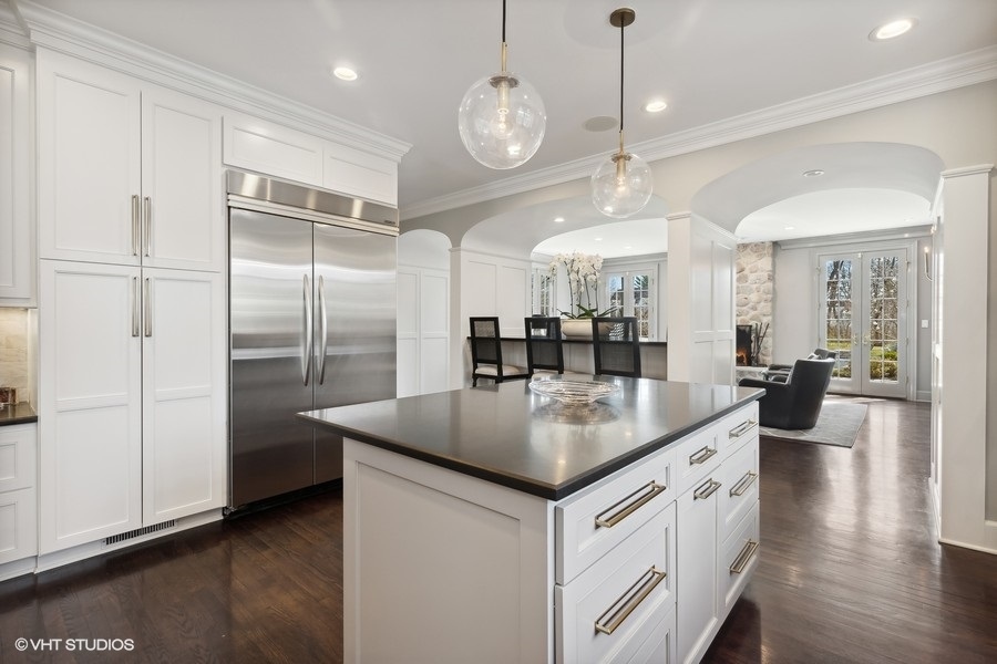 1284 North Sheridan Road Lake Forest, IL 60045 - Photo 9 of 39