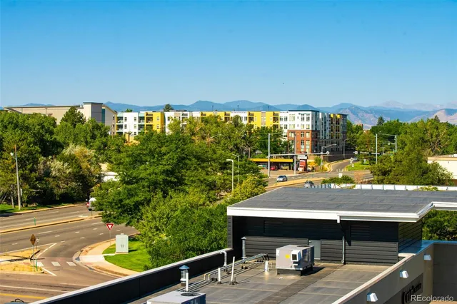 $2,600 | 3569 South Pennsylvania Street, Unit E, Englewood, CO 80113