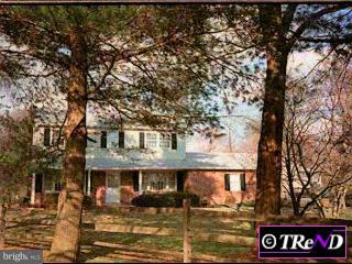 922 Cedar Grove Road Broomall, PA 19008 - Photo 1 of 1 Gallery Image 1