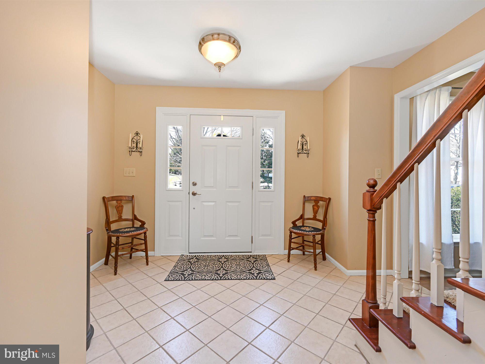 651 Laurel Avenue Lititz, PA 17543 - Photo 6 of 48