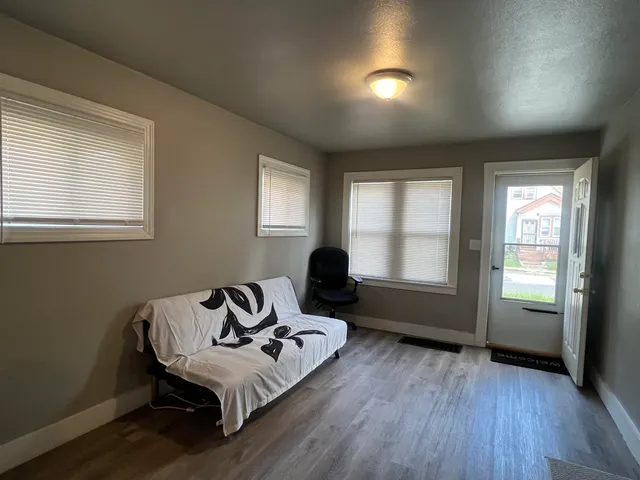 $175,000 | 4233 West Sieben Place, Milwaukee, WI 53216