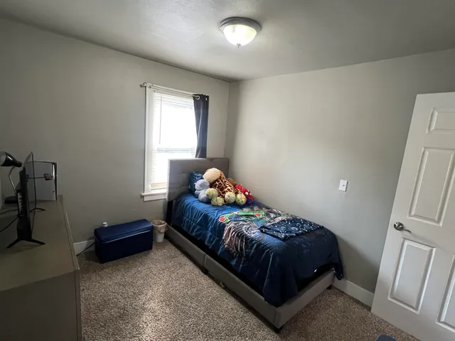 $175,000 | 4233 West Sieben Place, Milwaukee, WI 53216