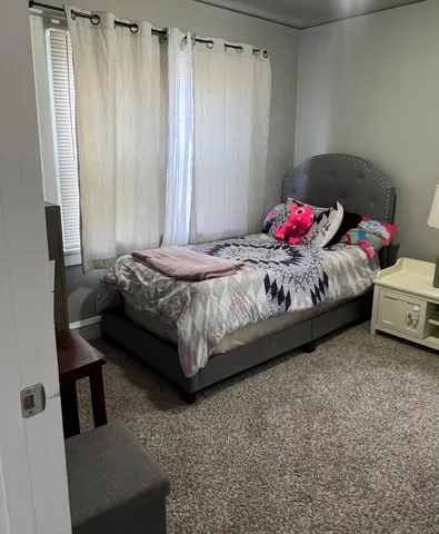 $175,000 | 4233 West Sieben Place, Milwaukee, WI 53216