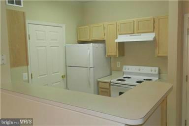 1591 Spring Gate Dr., Unit 3415 McLean, VA 22102 - Photo 3 of 13 Kitchen