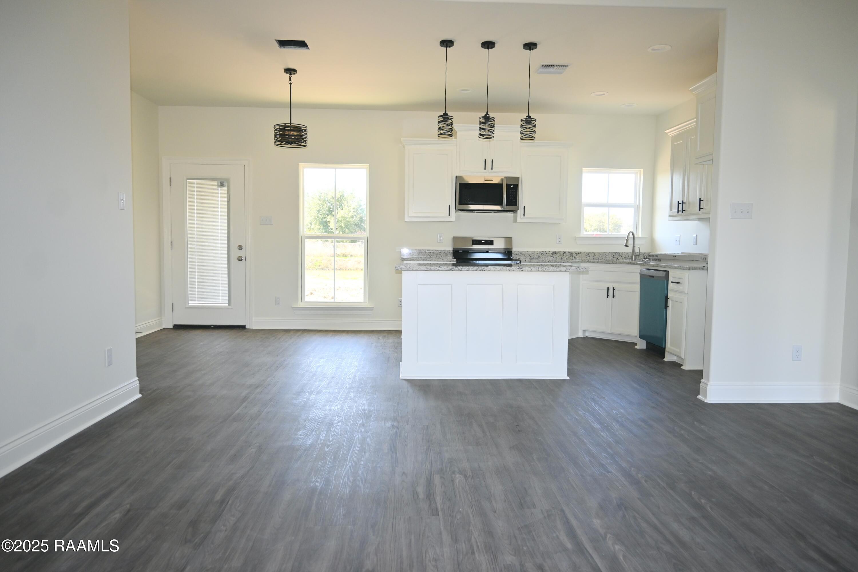 146 Grande Rue Church Point, LA 70525 - Photo 4 of 16 2974F2B9-E519-493D-9CF7-345E845C4117_1_2