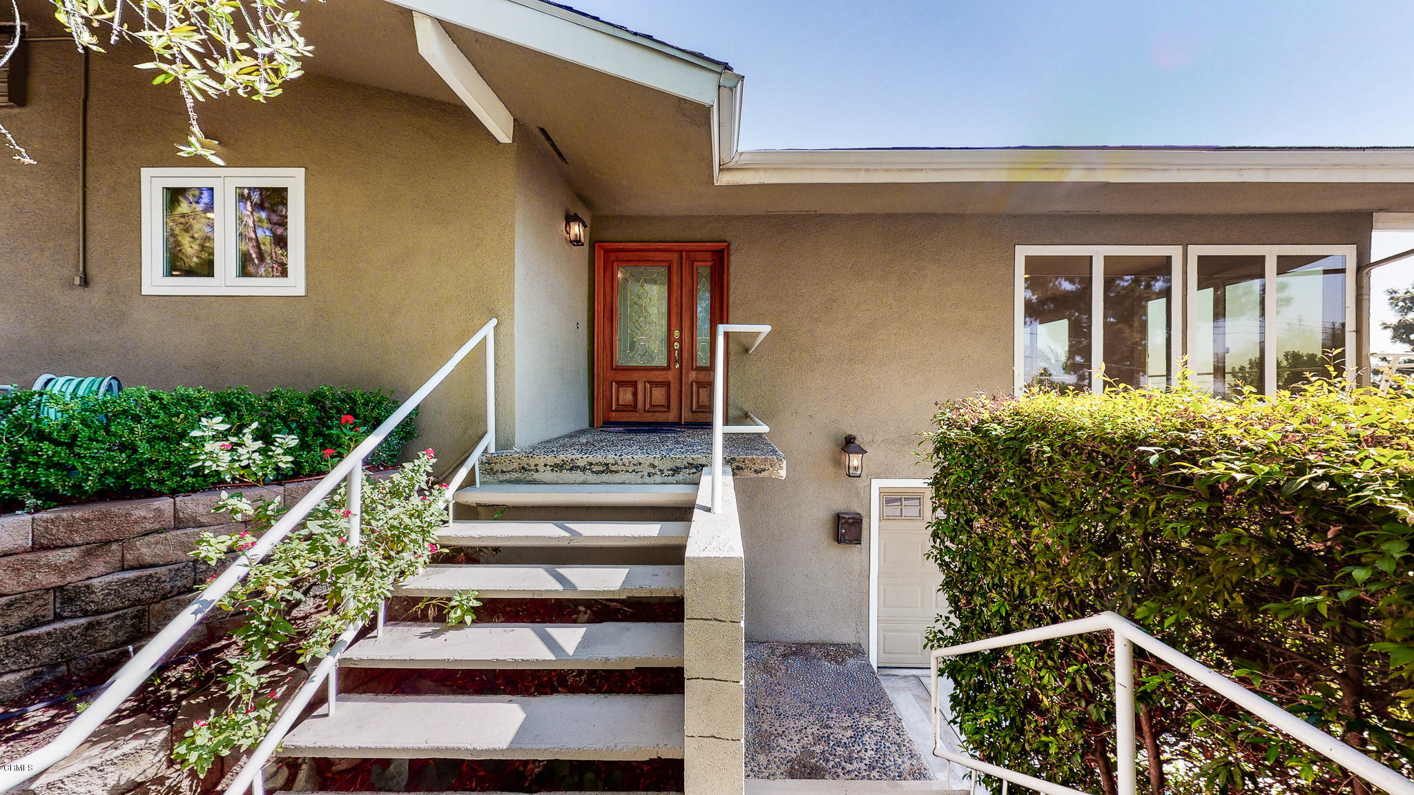 1610 Carriage House Road Pasadena, CA 91107 - Photo 3 of 54 a view of a balcony with stairs