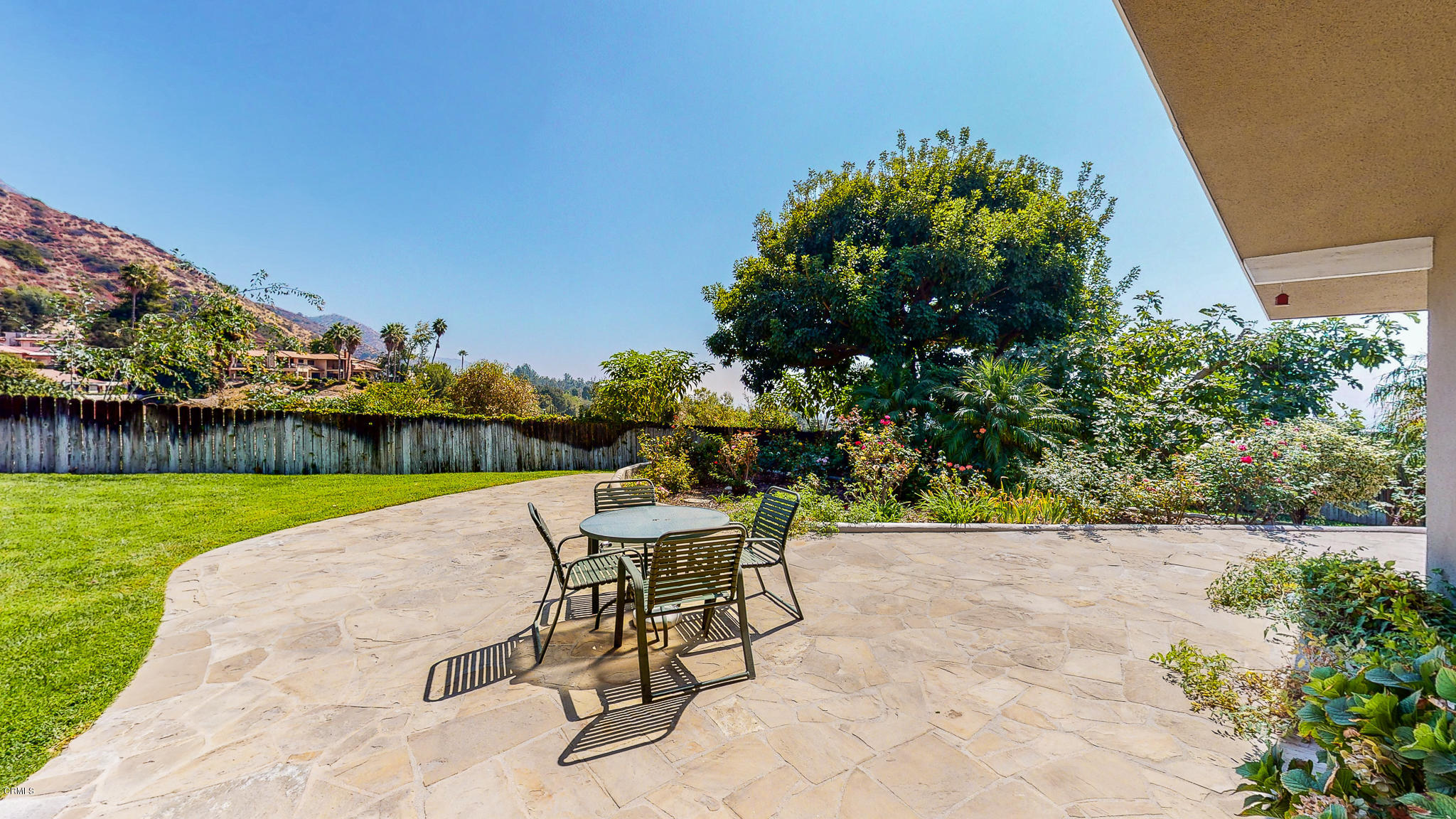 1610 Carriage House Road Pasadena, CA 91107 - Photo 48 of 54 a view of a backyard with sitting area
