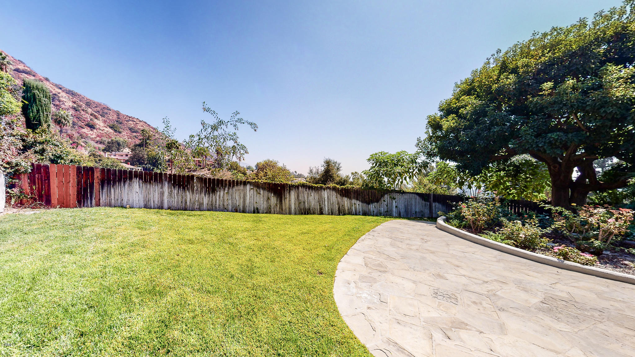 1610 Carriage House Road Pasadena, CA 91107 - Photo 50 of 54 a view of a backyard