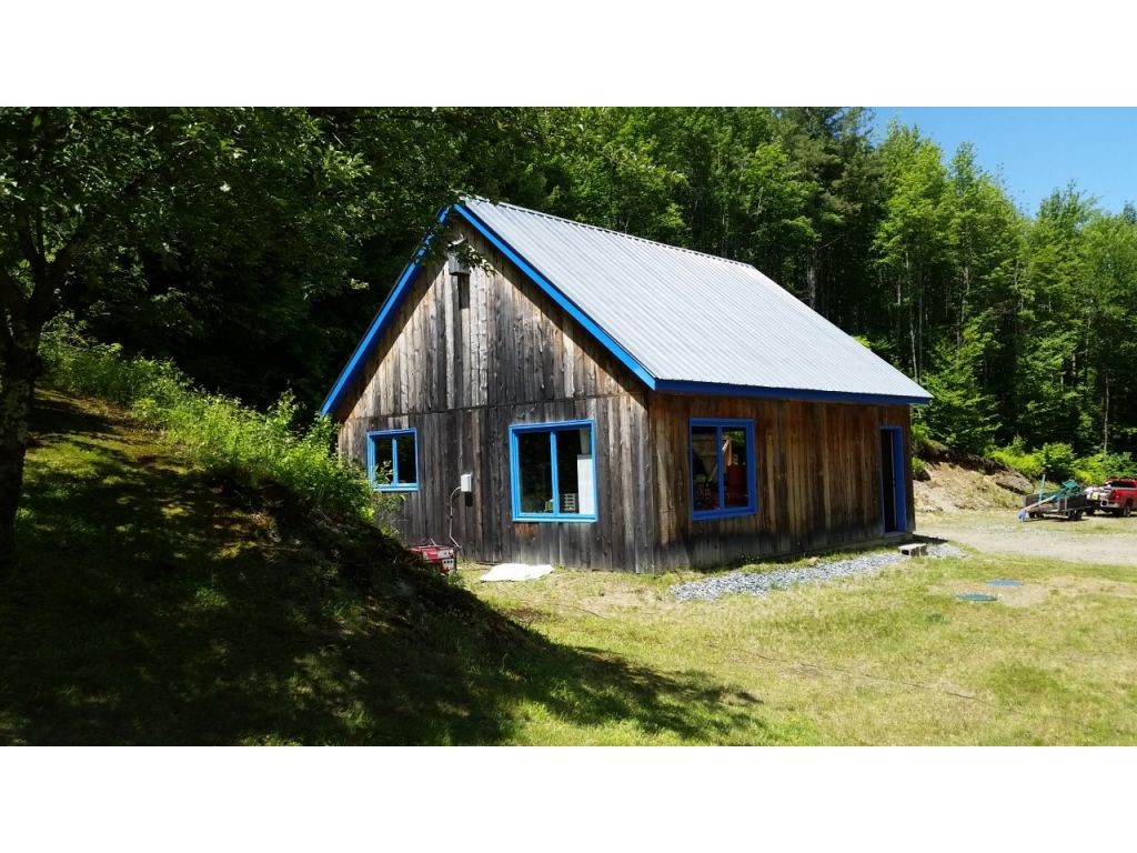 289 South Branch Road Montgomery, VT 05471 - Photo 3 of 13