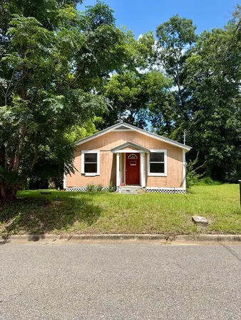 $35,000 | 304 Opp Avenue, Andalusia, AL 36420