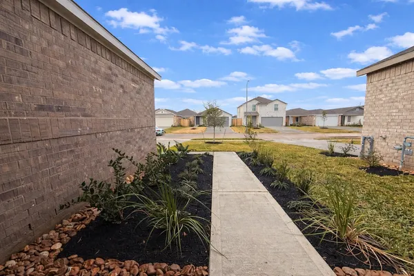 $1,800 | 16802 Old Wagon Way, Hockley, TX 77447