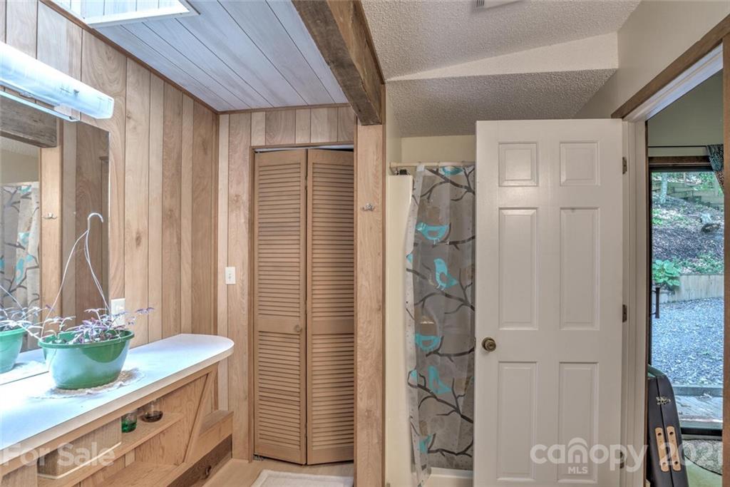 51 Gardenside Road Mars Hill, NC 28754 - Photo 23 of 35 Gallery Image 23