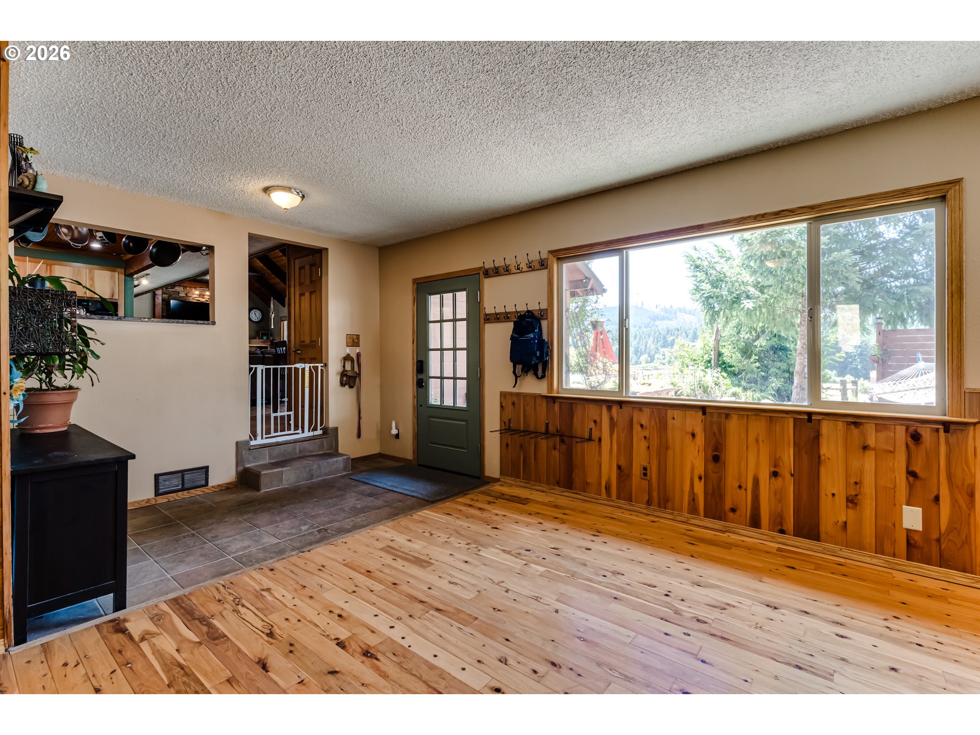 38481 Cartwright Creek Road Marcola, OR 97454 - Photo 10 of 46 Family Room