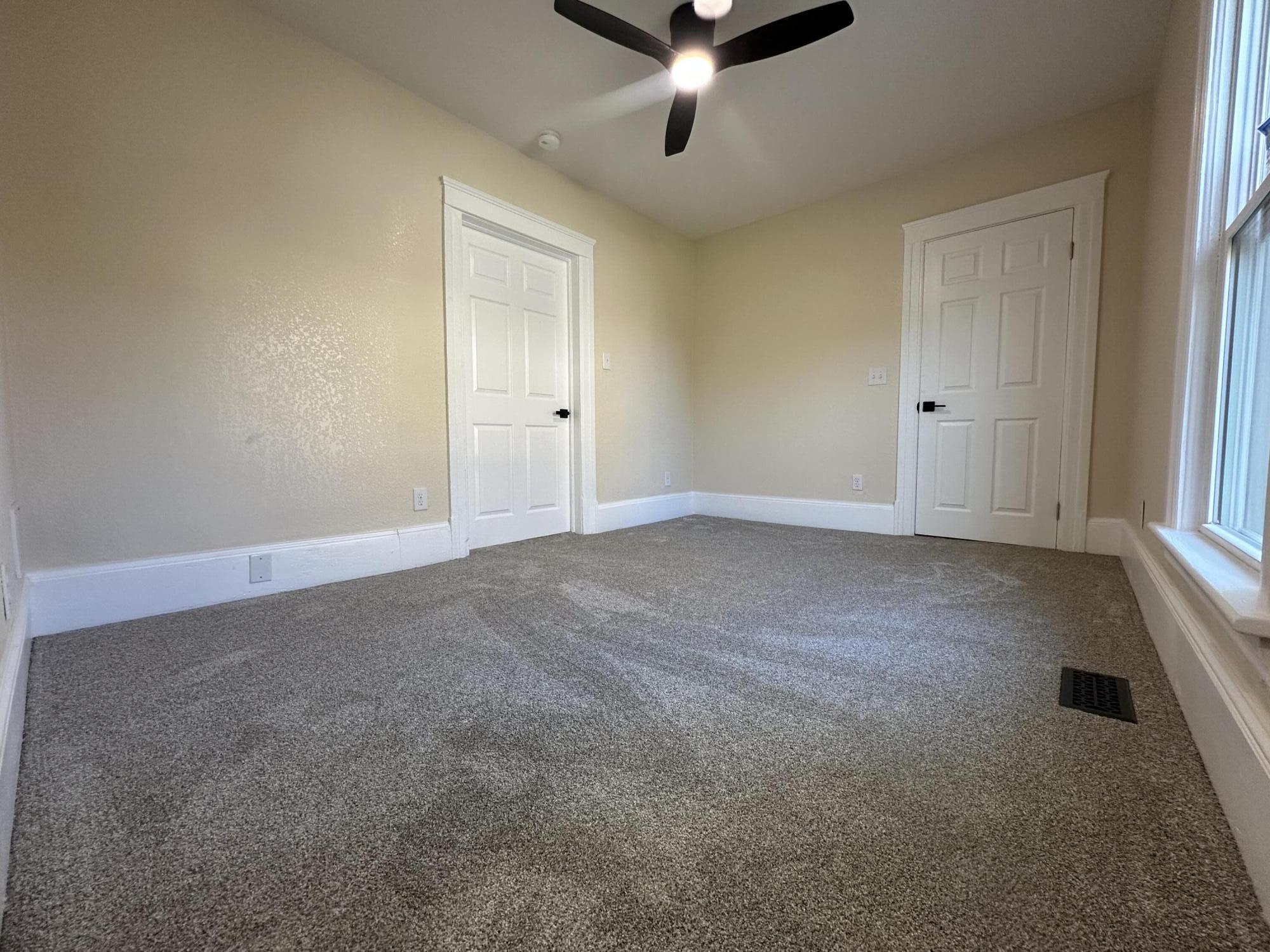 556 Cooper Street Jackson, MI 49201 - Photo 12 of 17 Bed