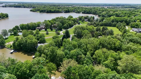$995,000 | 64 Hickory Ridge Circle, Cicero, IN 46034