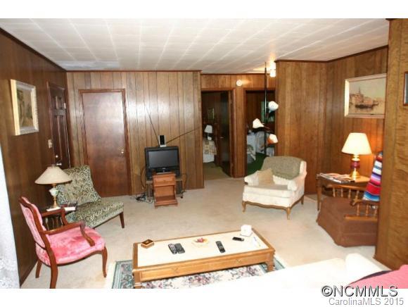 177 Ridge View Circle Lake Lure, NC 28746 - Photo 5 of 12 Gallery Image 5